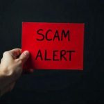 Надпись "SCAM" & "ALERT"