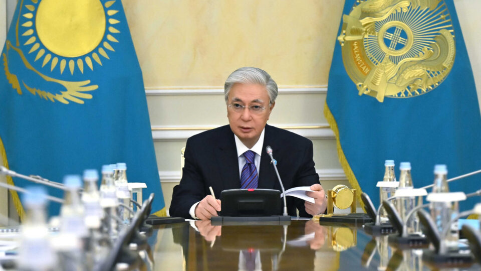 Токаев: Крупнейшие банки затягивают с исполнением моего поручения